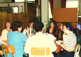 Grupo de personas en trabajo grupal